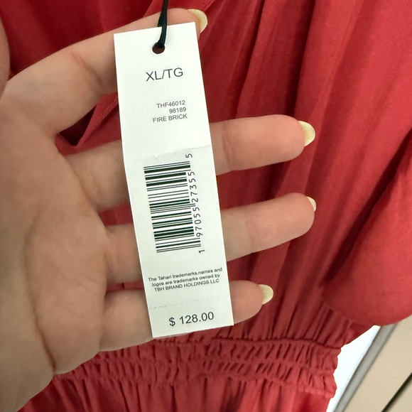 NWT T-TAHARI RED FLUTTER SLEEVE MIDI DRESS - Picture 4 of 7